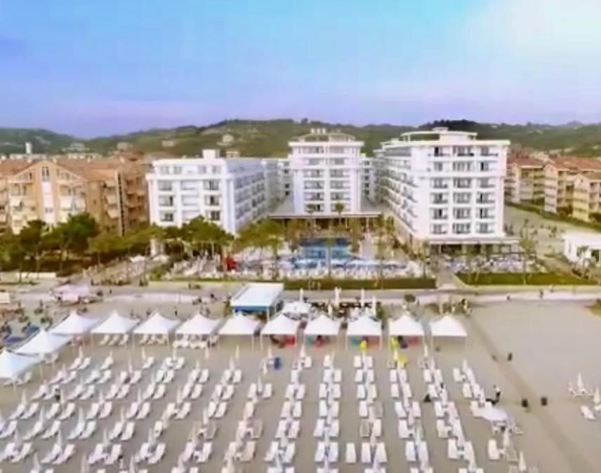 Elko Fa Golem Apartamento *